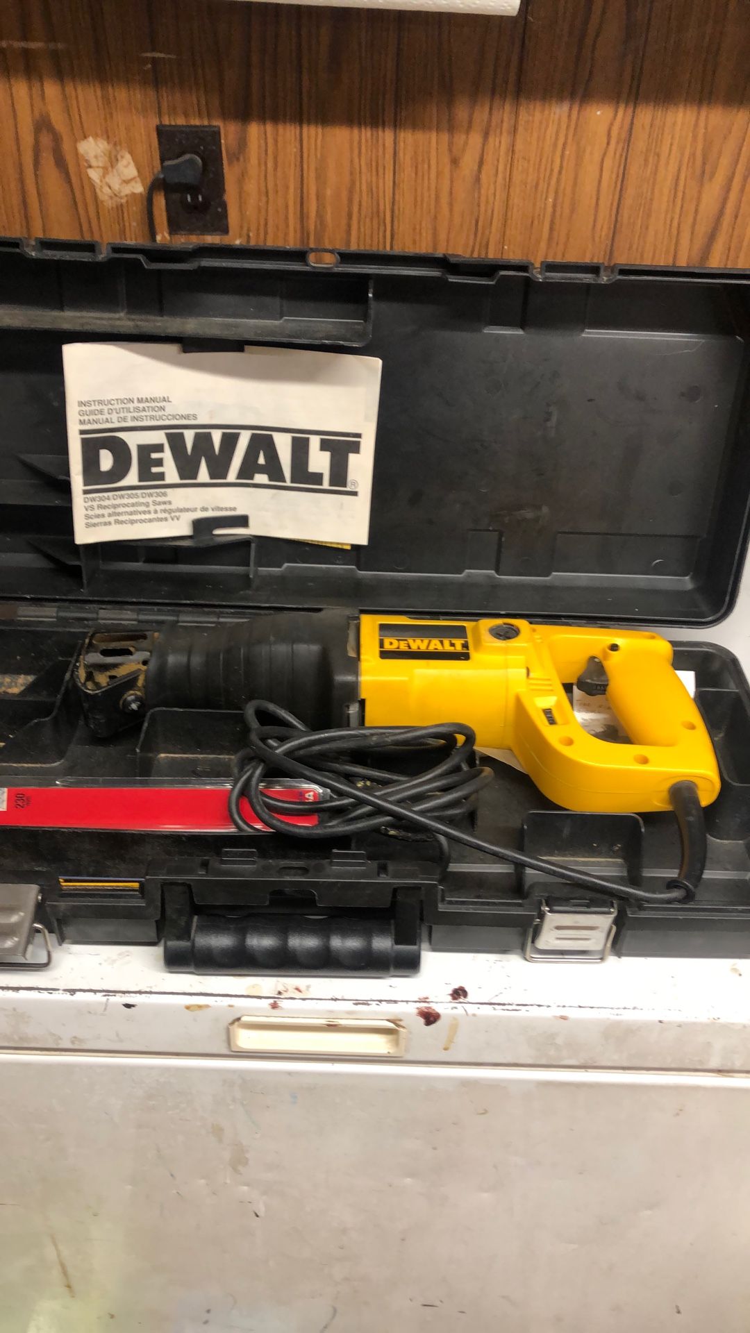 DeWalt Reciprocating Saw