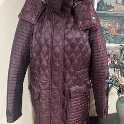 Burberry Quilted Hooded Burgundy Coat Size XL