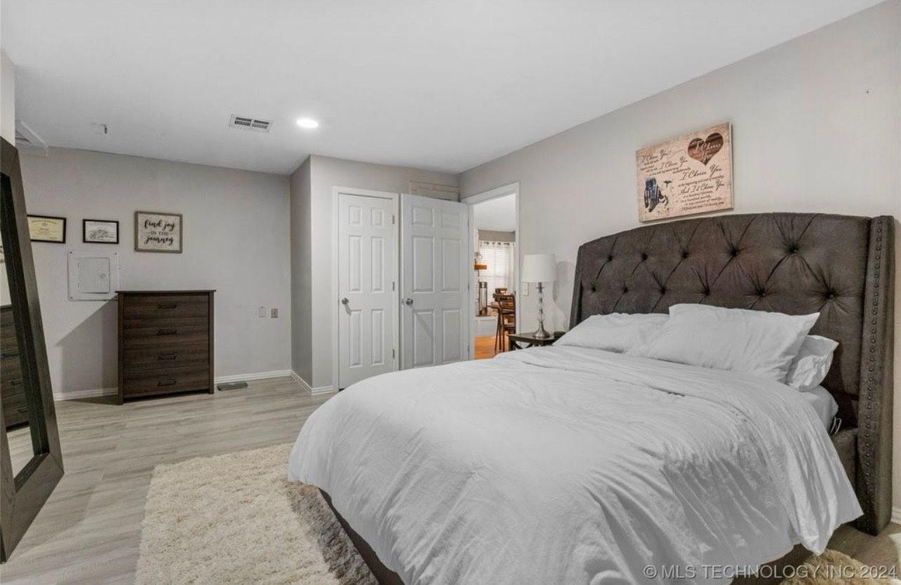 Bed And Bed Frame (queen) 4 Years Old 