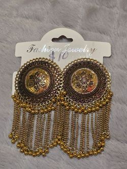 Traditional jewelry $10