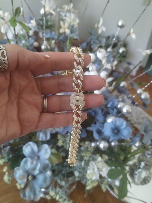 Beautiful 14K gold plated bracelet