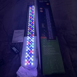 Aquarium Light, Full Spectrum Light w/ 7 Colors, Adjustable Timer, (NEW)