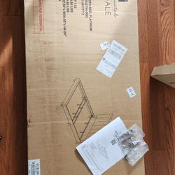 Like New Queen Bed Frame With Mattress 