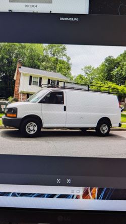 2008 Chevrolet Van Express 2500