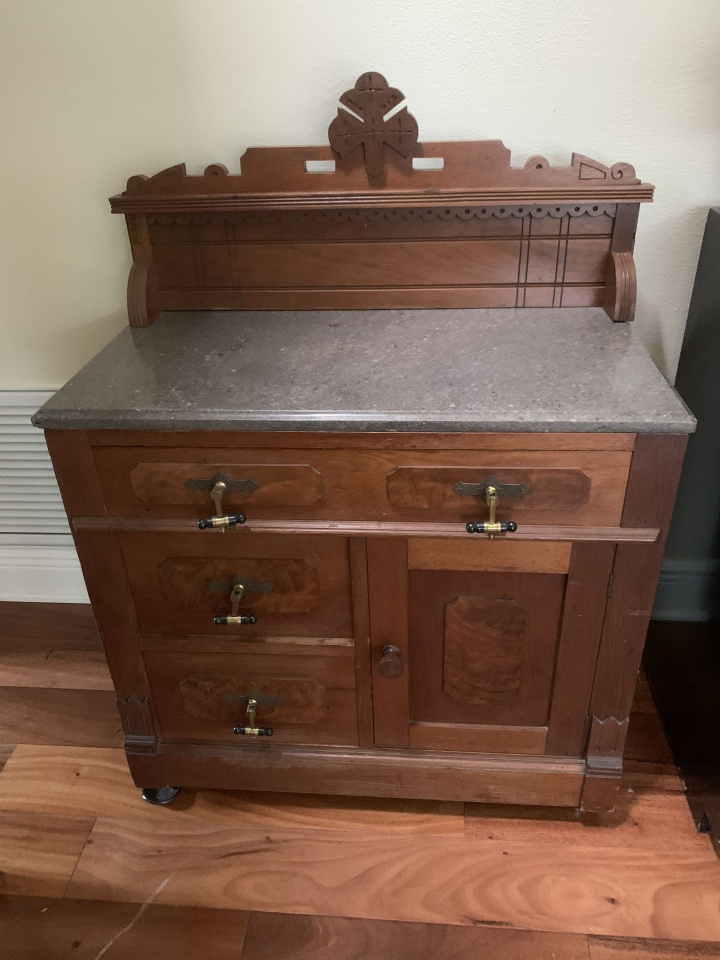 Elegant Antique Chocolate Marble Washstand – A Timeless Masterpiece