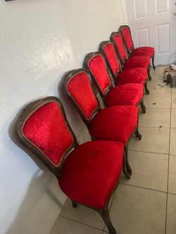 Upholstered chairs and furniture for sale; reupholstery services available. Don't hesitate to call.