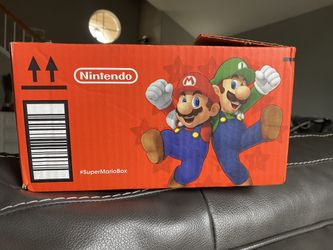 SUPER MARIO THEMED BOX!!! RARE ITEM SHIPPED FROM AMAZON