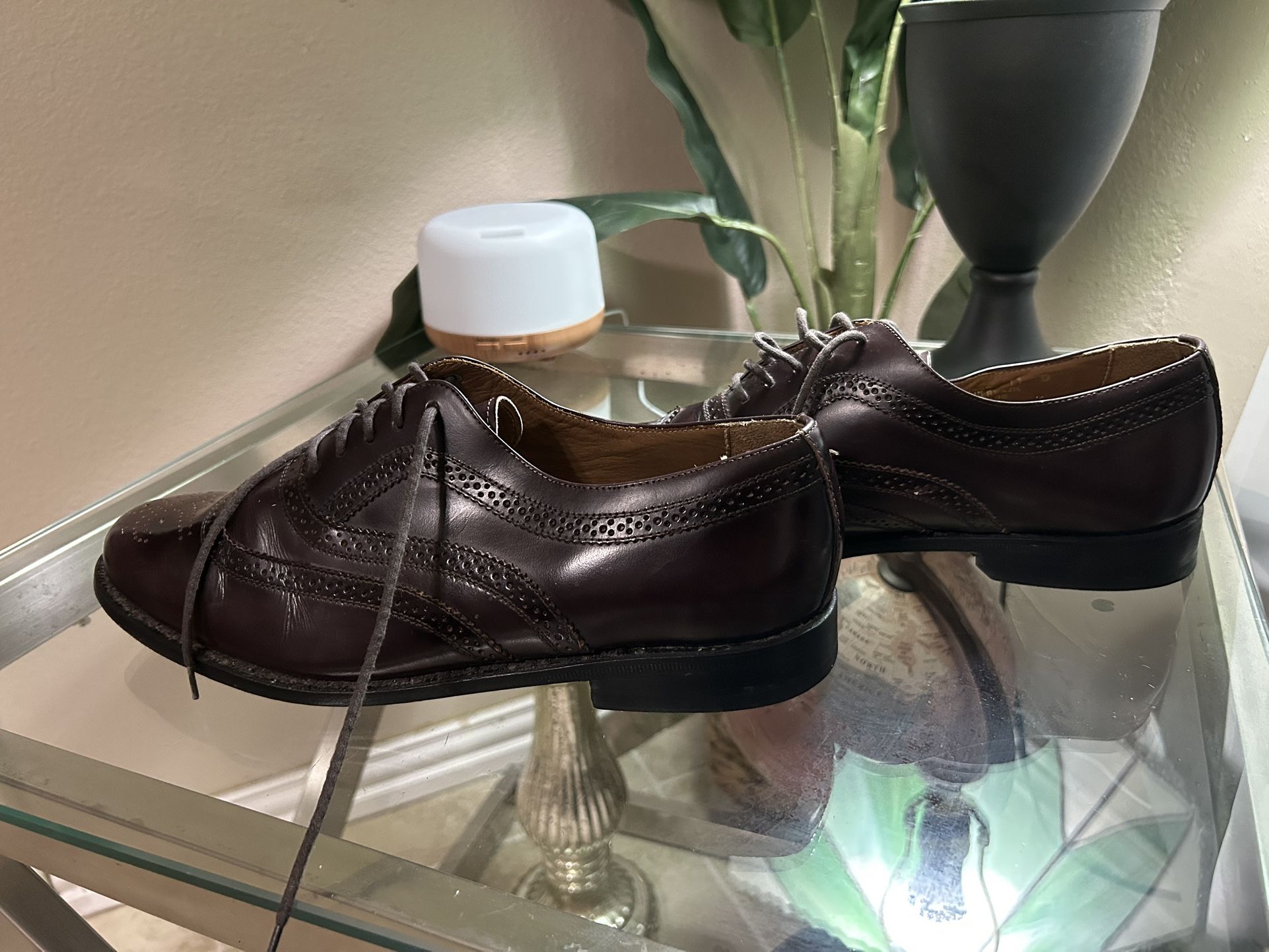 Vintage JC Penny Towncraft Wingtip Brown/Wine Leather Oxford