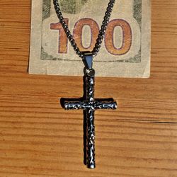 Stainless Steel "Wood" Cross Pendant 24 Inch Chain Necklace 