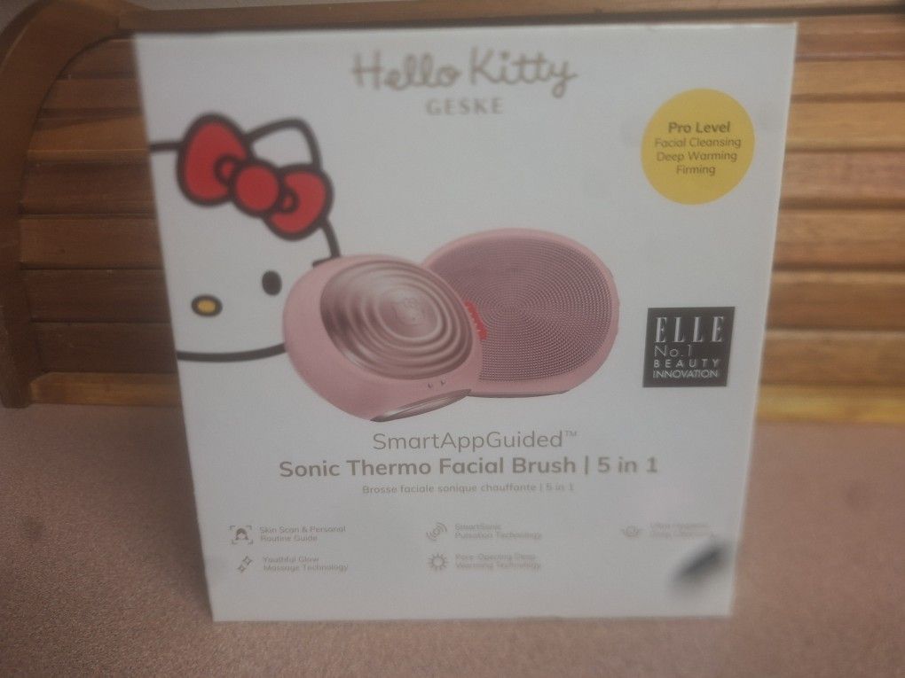 Hello Kitty Sonic Thermal Facial Brush
