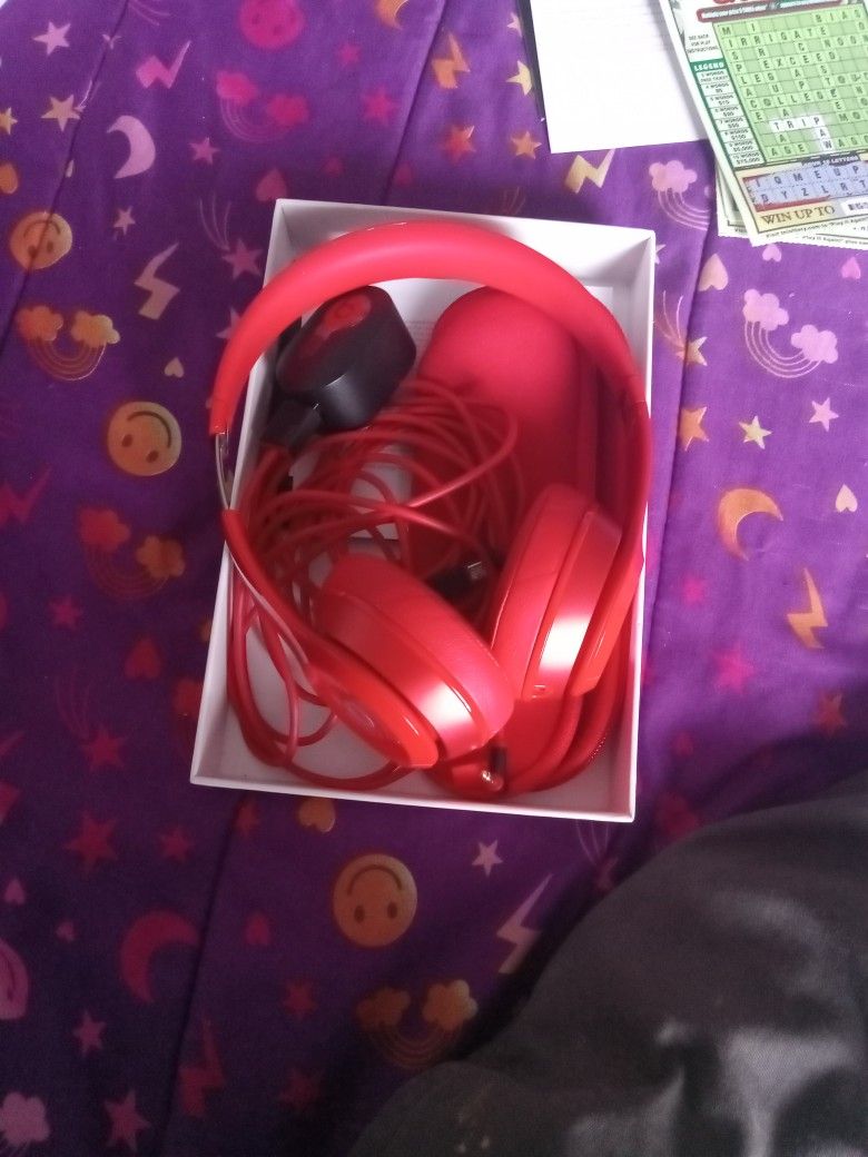 Brand New Beats Only 20.00 Dollar 