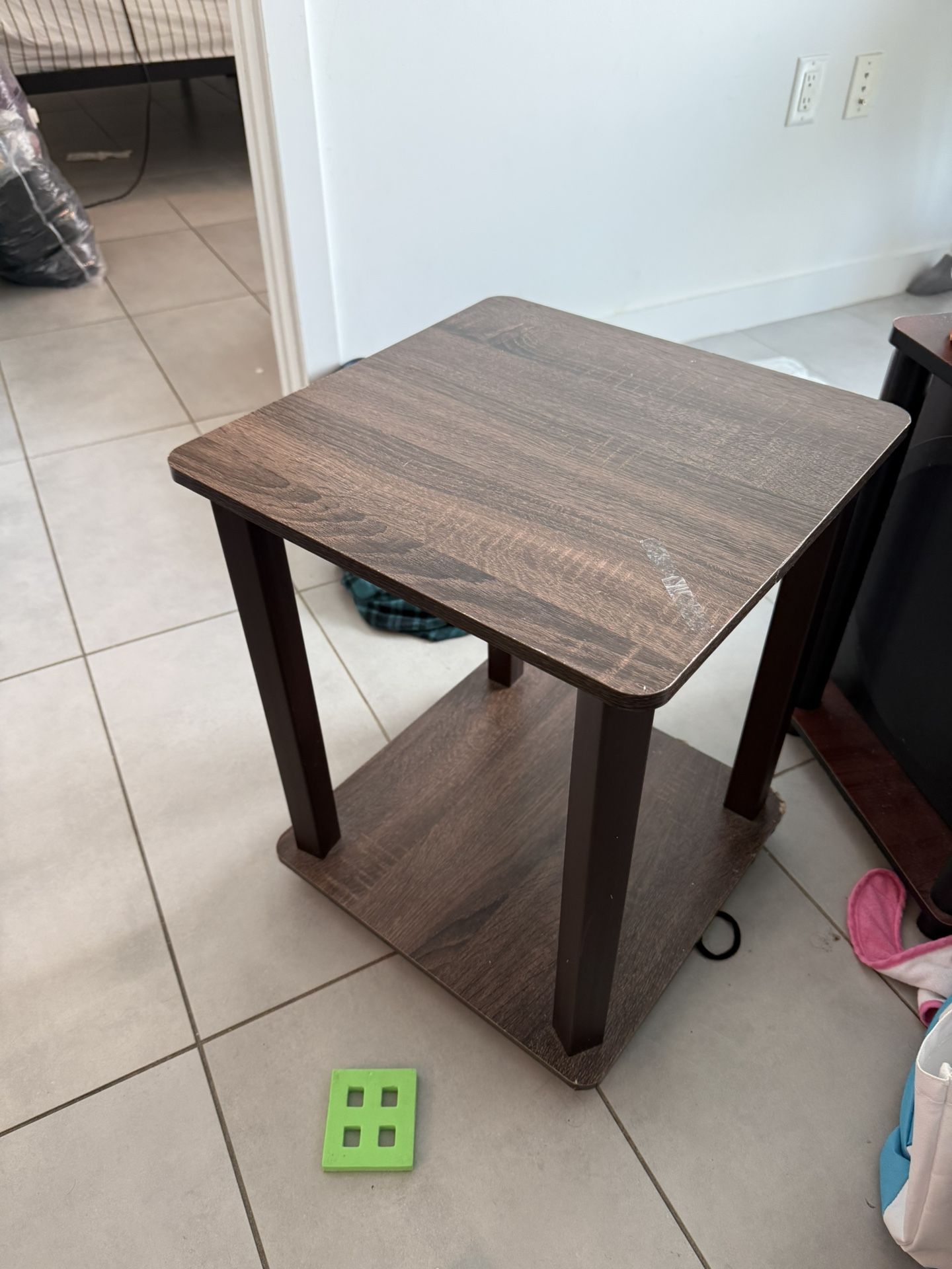 Set Of Two Side Stands