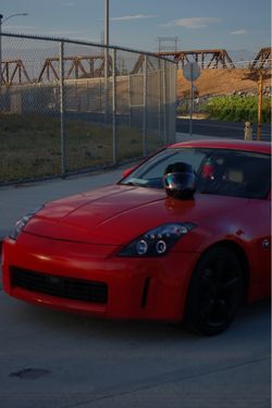 Nissan 350Z Red Sports Coupe