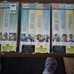 Elvis Sets Three Sets