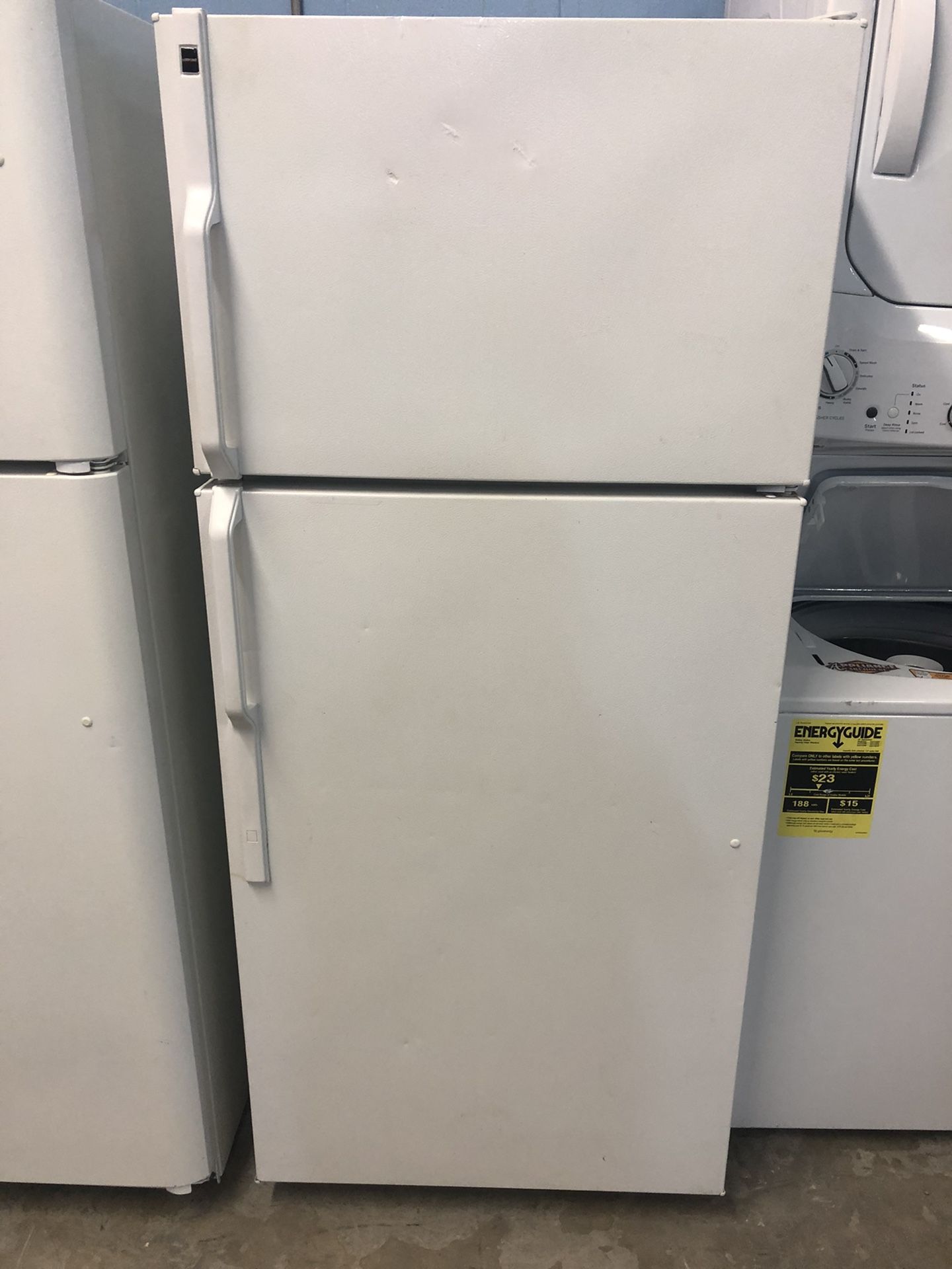 17 Cubic Foot Refrigerator