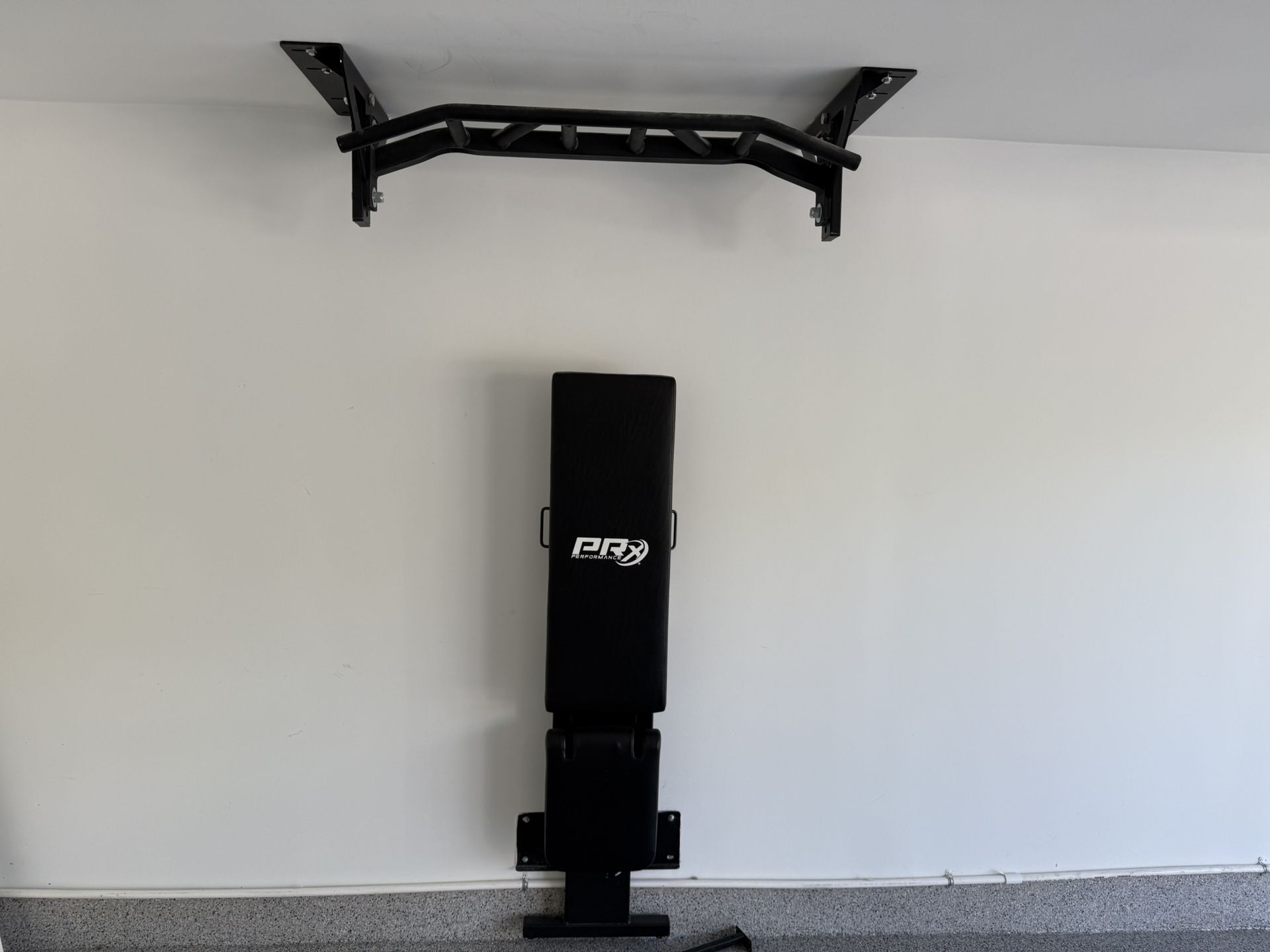 Weight Bench And Pull up Wall mount