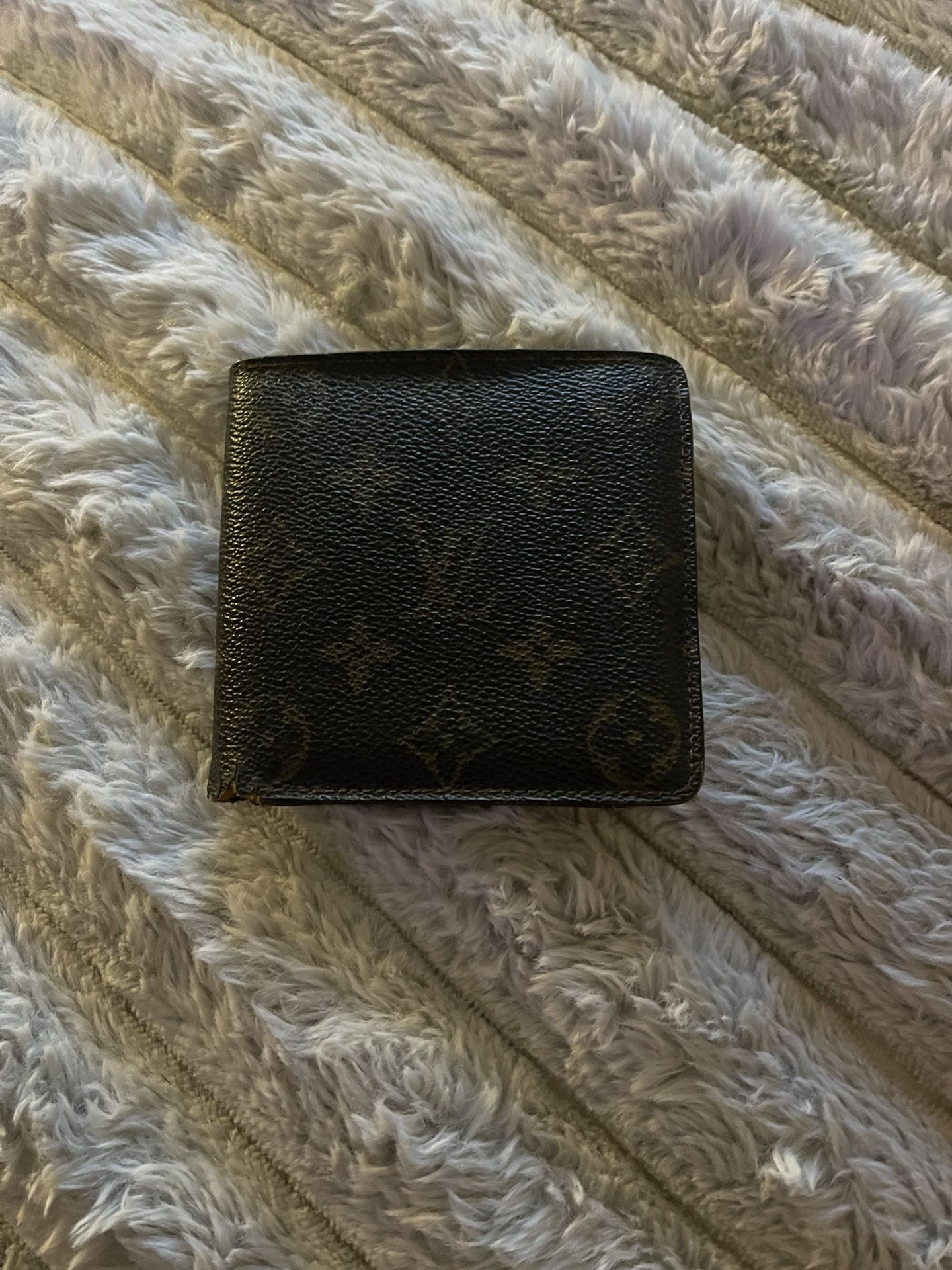 Louis Vuitton Men’s Wallet