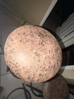 4 brown barstools