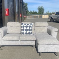 Sectional Couch 