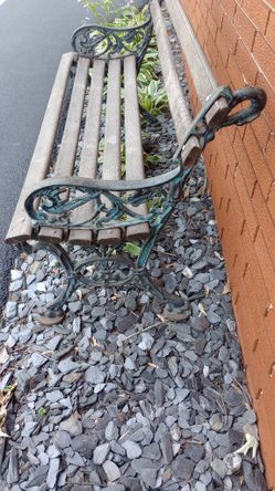 Cast Iron Patio Porch Loveseat Bench Swan Arms