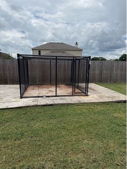 Dog kennel