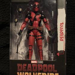l Marvel Legends Series Deadpool vs Wolverines Deadpool Action Figure