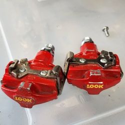 Look SPD Pedals And Keo Cleats