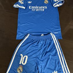 Mbappe Real Madrid champion league soccer Jersey / brand new / size youth Large