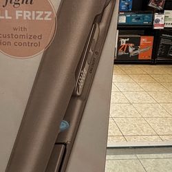 Conair Frizz Free Flex 1” Flat Iron