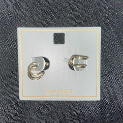 Vernis d’or gold platted mini hoop earrings