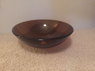Bathroom vessel sink