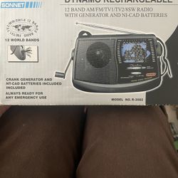 Rechargeable Hand Crank Radio 