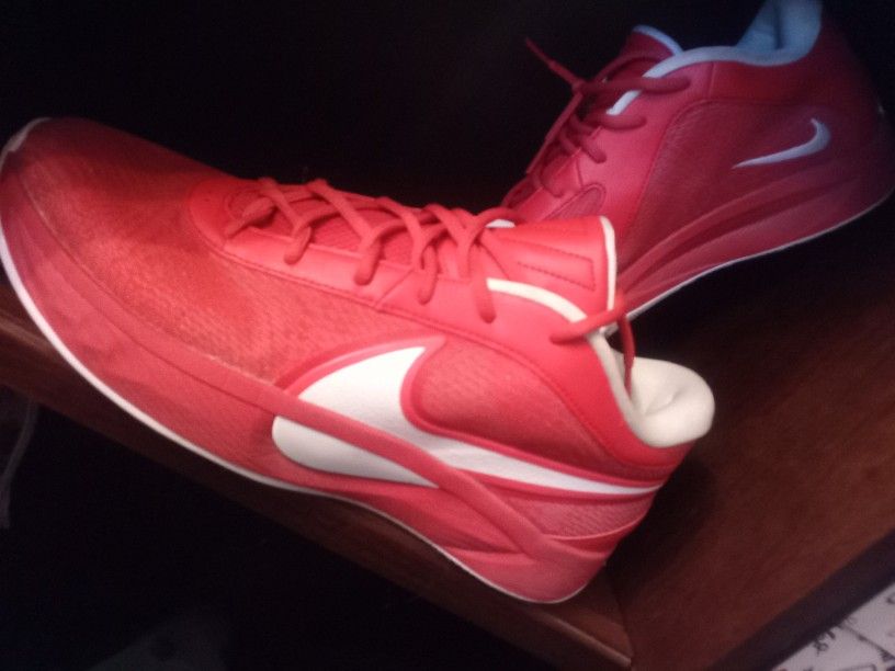 Giannis Freak 5's And Freak Jersey