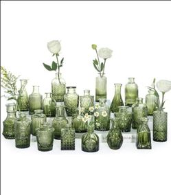 Sawoake Mini Green Glass Bud Vases, 24-Piece Set