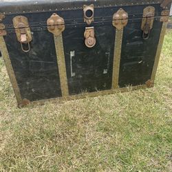 Vintage Trunk