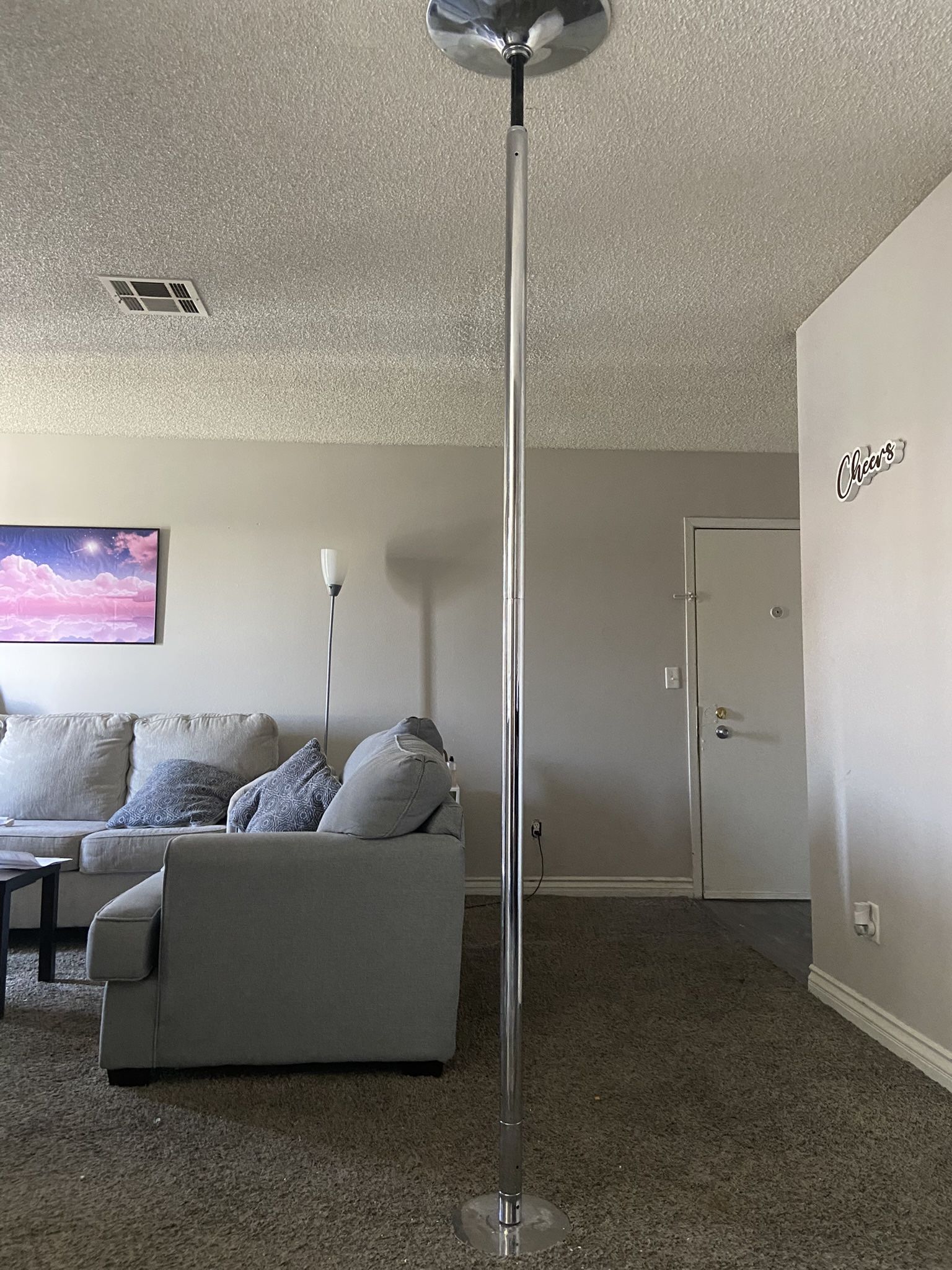 Pole 