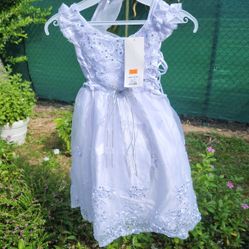 Beautiful Brand New Girls Christening And Or Flower Girl Dress