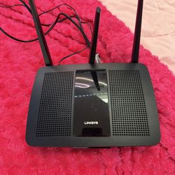 Linksys EA7450 Dual-Band Router
