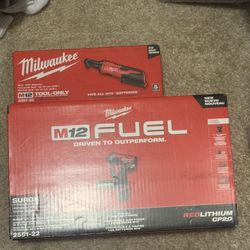 Milwaukee Drill And Electric Ratchet 