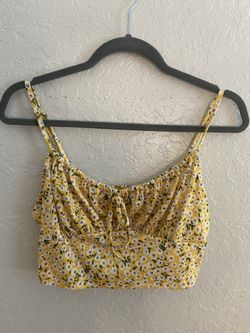 Flower print Crop Top From SHEIN size L But Can Fit M