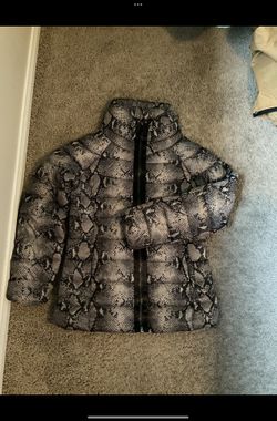 DIANE VON FURSTENBERG SNAKE PRINT DOWN PUFFER JACKET  