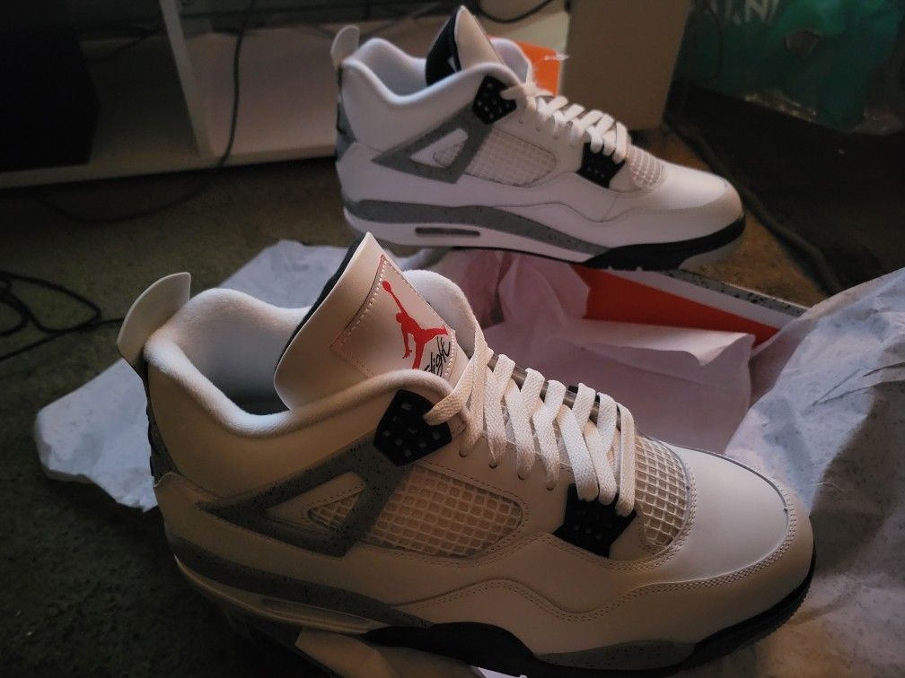 Air Jordan 4 Retro OG (White Cement) Dead Stock