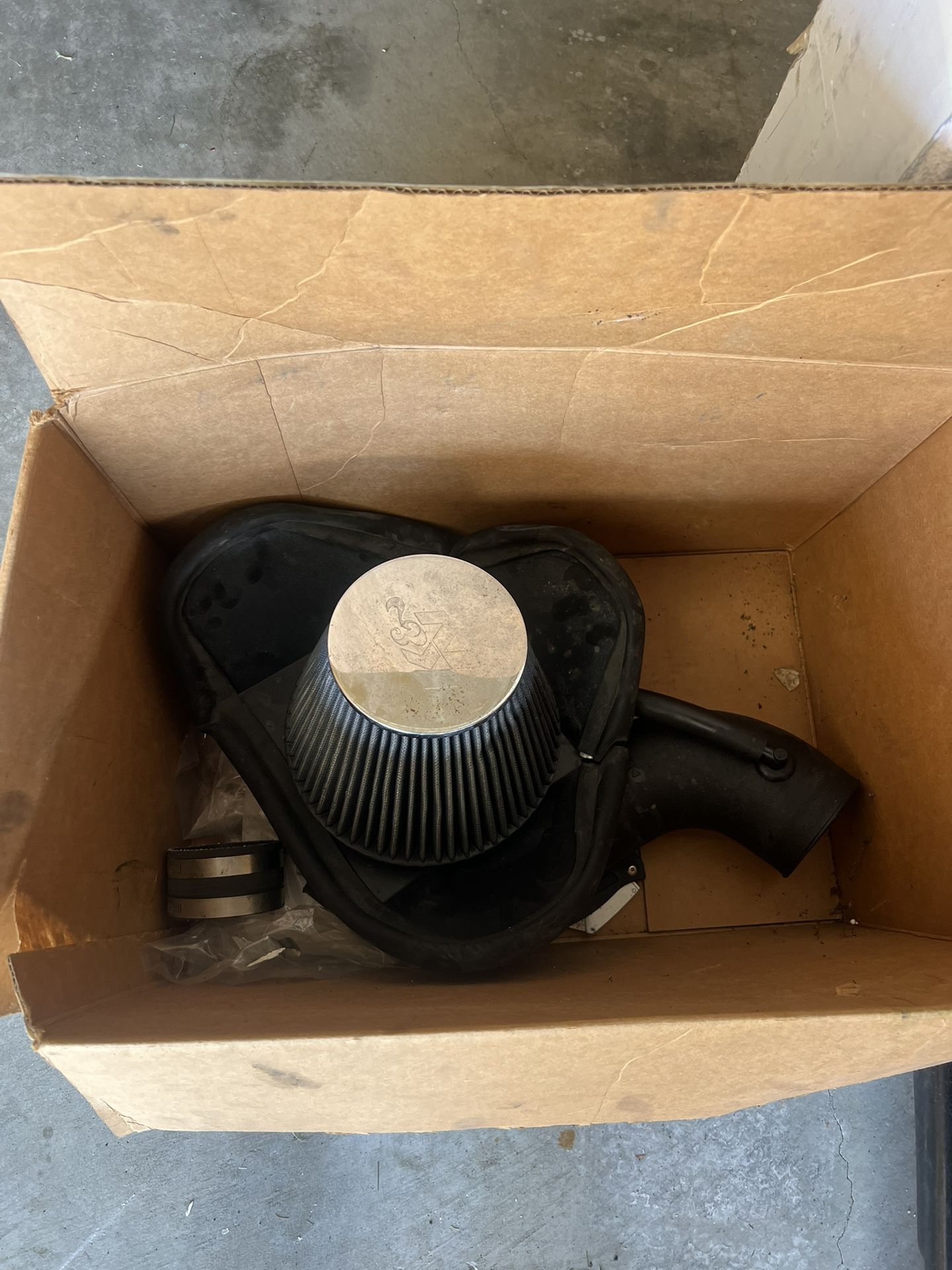 K&N Cold Air Intake Chrysler 300 /Magnum / Charger
