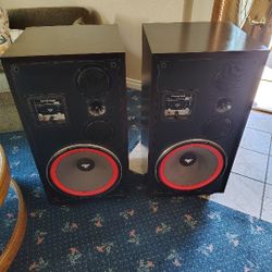 Cerwin Vega's D9's Vintage Speakers 