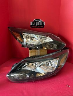 Ford. Focus. 2012-2014 headlight.