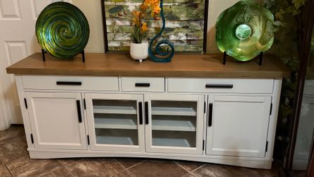 Nantucket white modern 76” glass tv stand with doors entertainment center