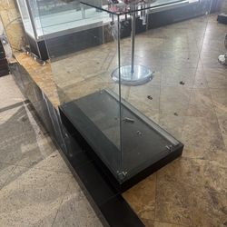 All 6 showcases