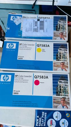 HP Q7582A lot of 3  (2) yellow and (1) magenta