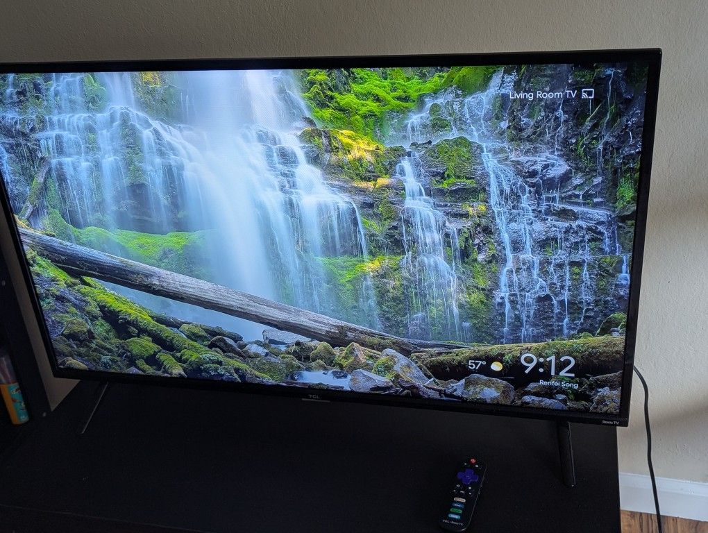TCL Smart Roku TV