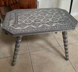 Indian Hand-Embossed Metal Octagonal Accent Table – Intricate Floral Design